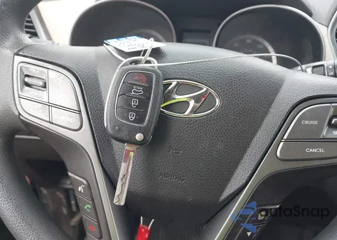 2018 Hyundai Santa Fe Sport 2.4L from USA, damaged, VIN 5XYZT3LB5JG550593